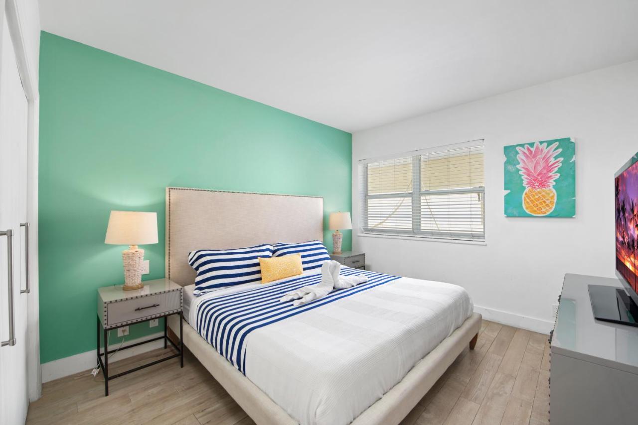 Sobe Lux Suites On Ocean Miami Beach Exterior photo